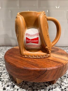 Vintage Budweiser Tan baseball Glove Mug